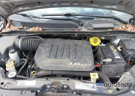 2017 Dodge Grand Caravan Gt из США, поврежденный, VIN 2C4RDGEGXHR841769